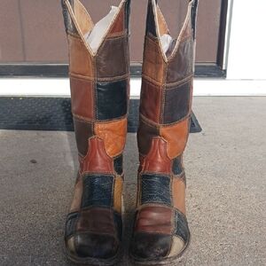 Patchwork Leather Boots Cowgirl Vintage Leather Patchwork Boot. Size 6.5 A